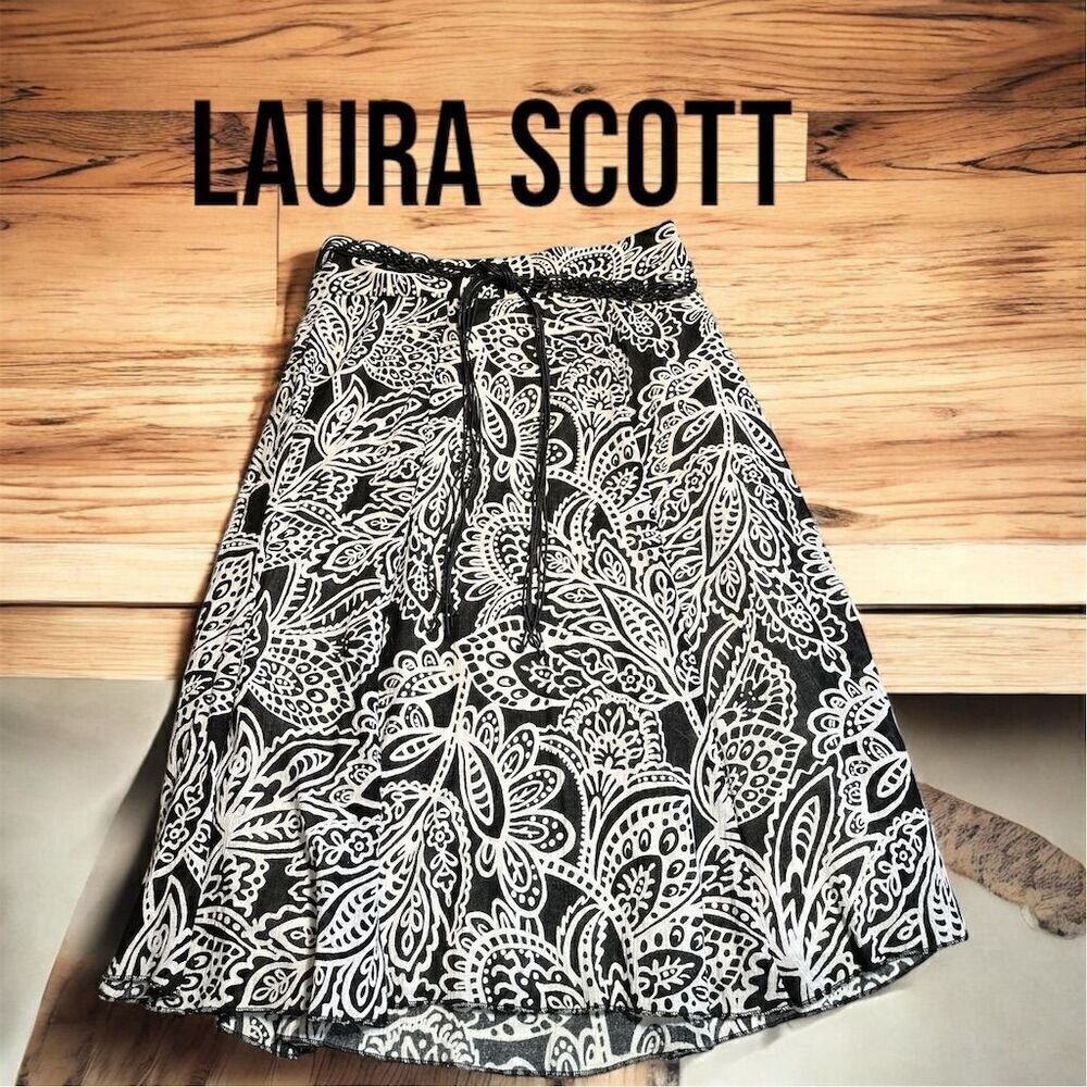 Laura Scott Vintage Floral Midi Skirt L Black White Bohemian with Belt